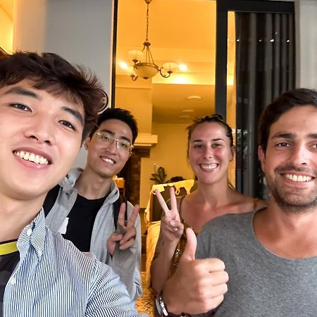 A Little Saigon Hotel - Bui Vien Walking Street Ho Chi Minh City Bagian luar foto