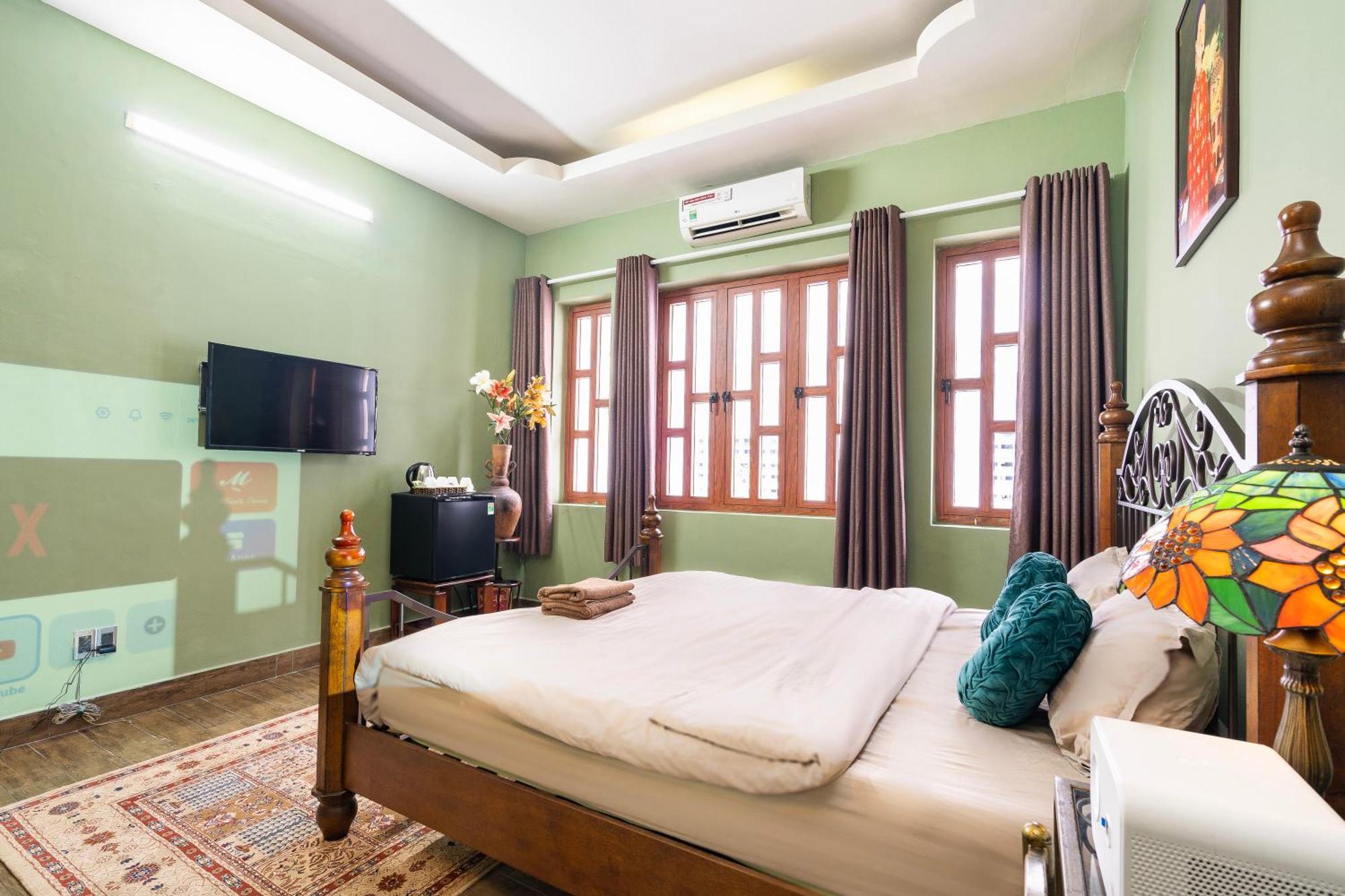 A Little Saigon Hotel - Bui Vien Walking Street Ho Chi Minh City Bagian luar foto