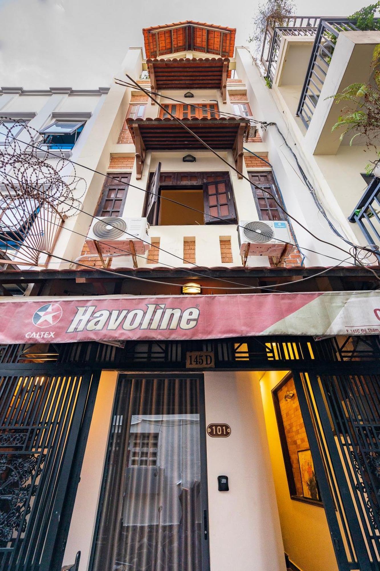 A Little Saigon Hotel - Bui Vien Walking Street Ho Chi Minh City Bagian luar foto