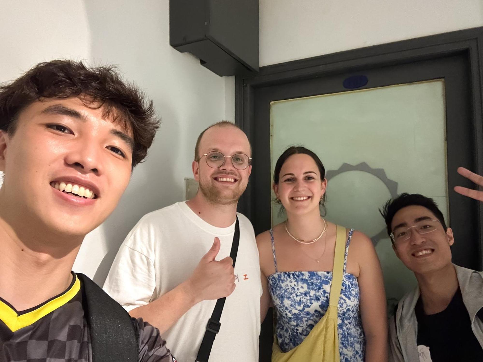 A Little Saigon Hotel - Bui Vien Walking Street Ho Chi Minh City Bagian luar foto